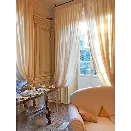 Palazzo Stampa For Holidays Apartamento *