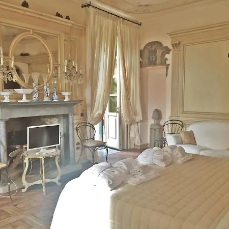 Palazzo Stampa For Holidays Apartamento *
